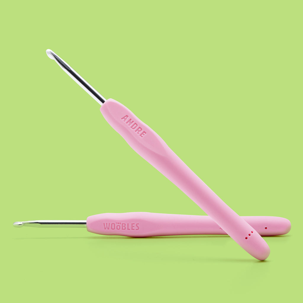 Kibakids - Andre the Skunk Pink Crochet Kit